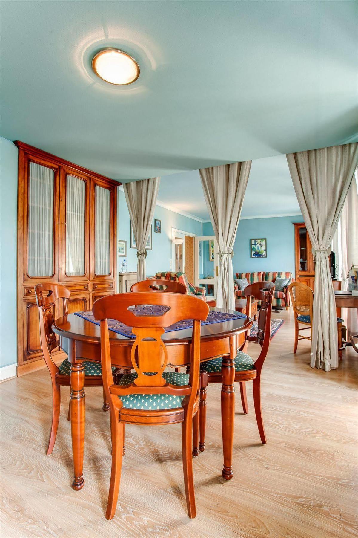 Le Goyen Hotel Audierne Bagian luar foto